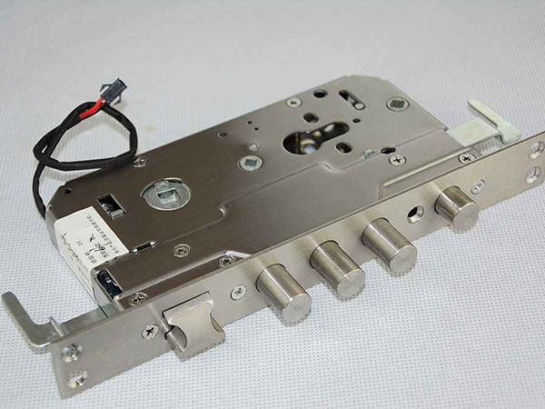 利州24小时上门开锁公司